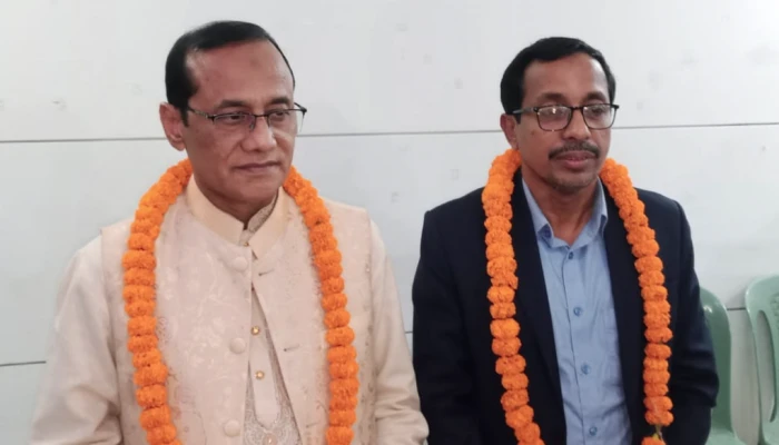 পাবনা প্রেসক্লাবের সভাপতি আখতার, সম্পাদক জহুরুল