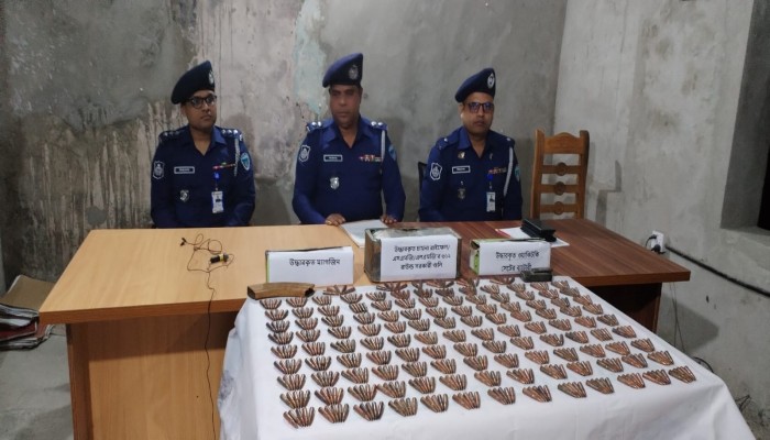 খালে মিললো থানা থেকে লুট হওয়া ৬১২ বুলেট