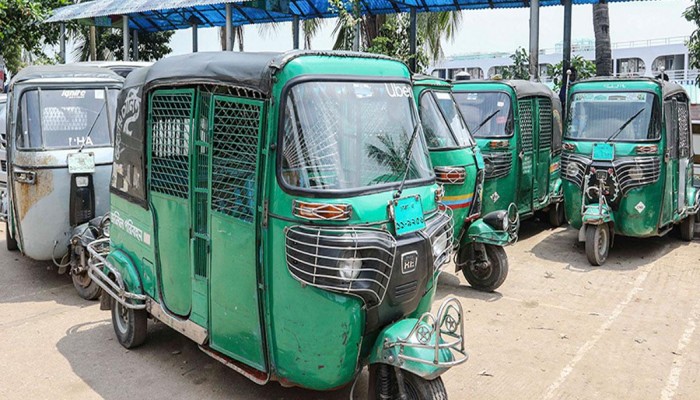 ​মিটারের বেশি ভাড়া নিলে সিএনজিচালককে ৫০ হাজার টাকা জরিমানা