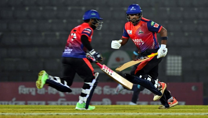 নোয়াখালীর টানা তৃতীয় হার, শীর্ষে রয়েছে রাজশাহী