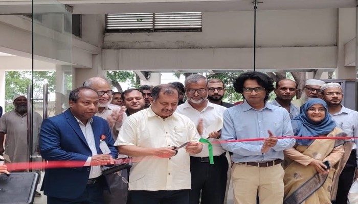 সংবাদপত্রের কালো দিবস উপলক্ষে পিআইবির আলোকচিত্র প্রদর্শনীর উদ্বোধন